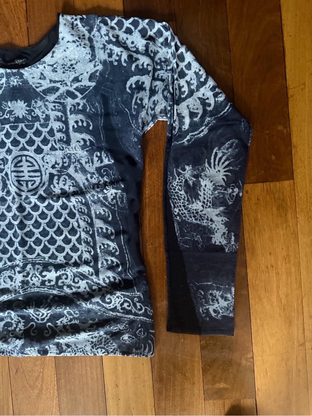 Vivienne Tam RARE Vintage blue dragon batik long sleeve opera top sz 3 US 4-8 - Picture 6 of 11